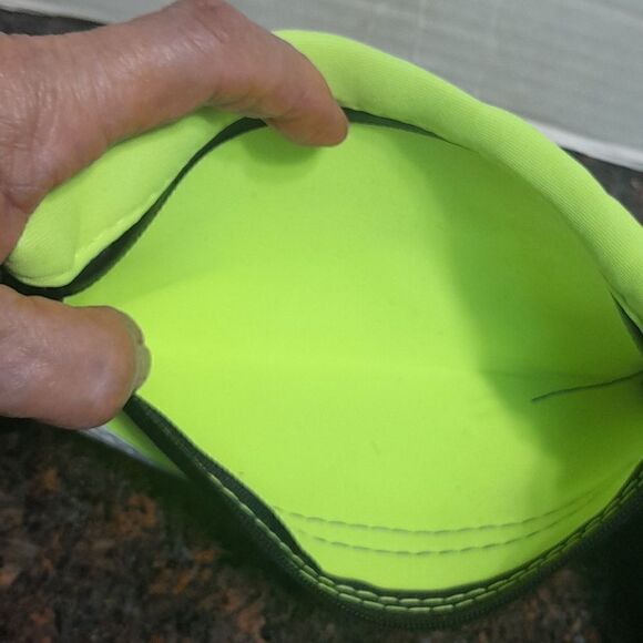 Neon New York Cap and Adjustible Fanny Pack...New - Picture 6 of 9